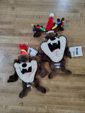 Warner Bros. 1998 TAZ BIRTHDAY 1999 TAZ REINDEER Tasmanian Devil Bean Bag Plush
